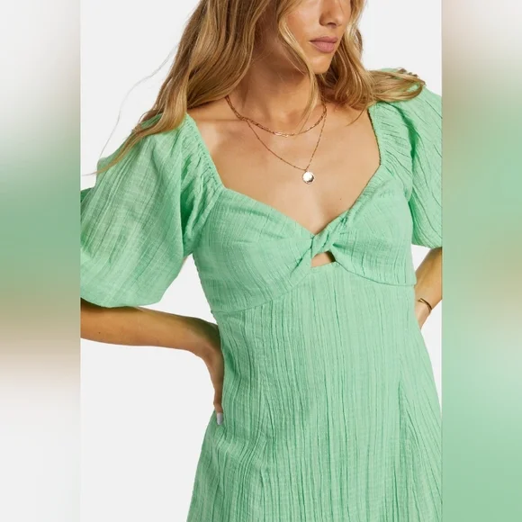 Billabong Sol Puff Sleeve Mini Dress. Size M - Picture 16 of 16